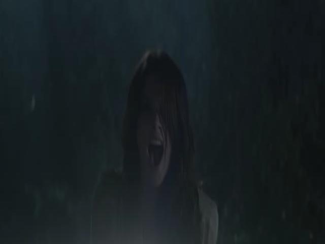 Ashley-Greene-dot-nl-TheApparition4072.jpg