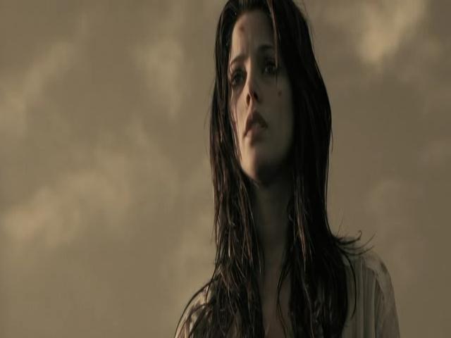Ashley-Greene-dot-nl-TheApparition4114.jpg