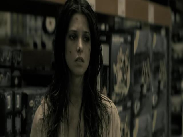 Ashley-Greene-dot-nl-TheApparition4169.jpg