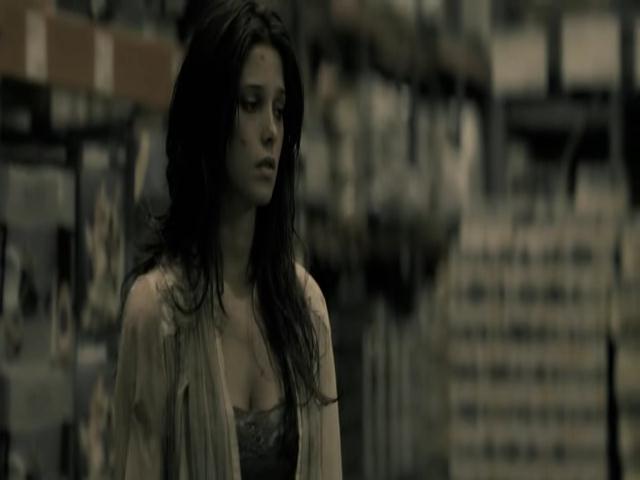 Ashley-Greene-dot-nl-TheApparition4176.jpg
