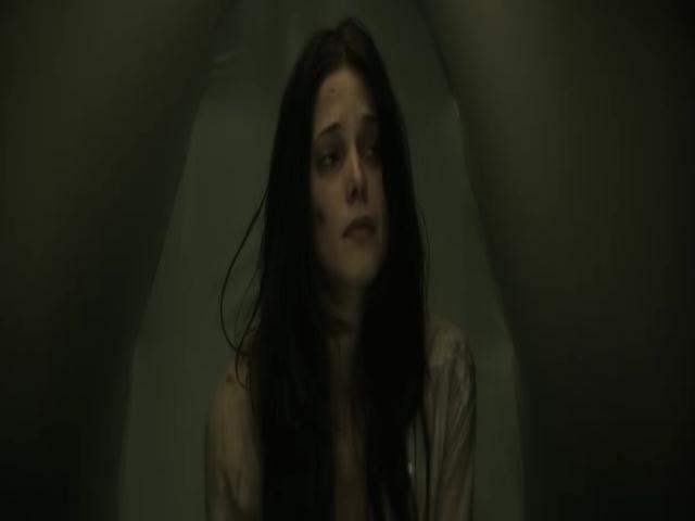 Ashley-Greene-dot-nl-TheApparition4202.jpg