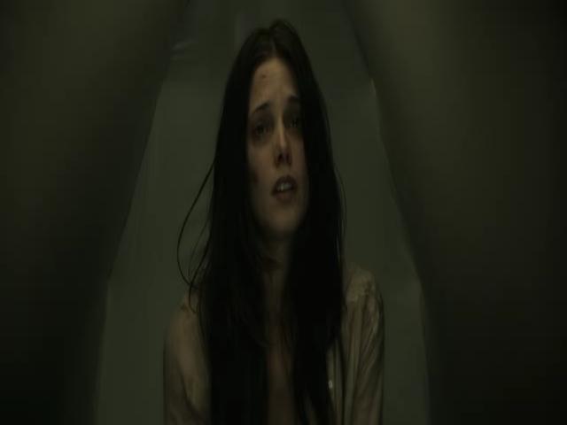 Ashley-Greene-dot-nl-TheApparition4203.jpg