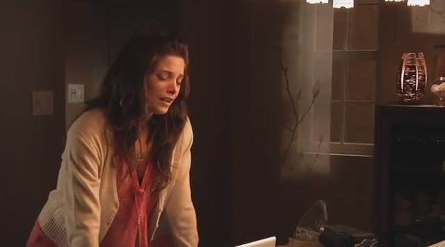 Ashley-Greene-dot-nl_TheApparition-Clip-BRoll0116.jpg Ashley-Greene-dot-nl_TheApparition-Clip-BRoll0116.jpg