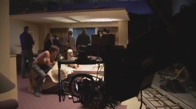 Ashley-Greene-dot-nl_TheApparition-Clip-BRoll0156.jpg