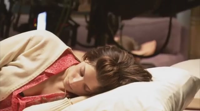 Ashley-Greene-dot-nl_TheApparition-Clip-BRoll0165.jpg