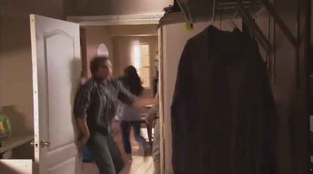 Ashley-Greene-dot-nl_TheApparition-Clip-BRoll0275.jpg