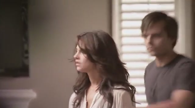 Ashley-Greene-dot-nl_TheApparition-Clip-BRoll0358.jpg
