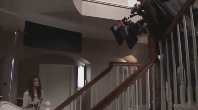 Ashley-Greene-dot-nl_TheApparition-Clip-BRoll0382.jpg