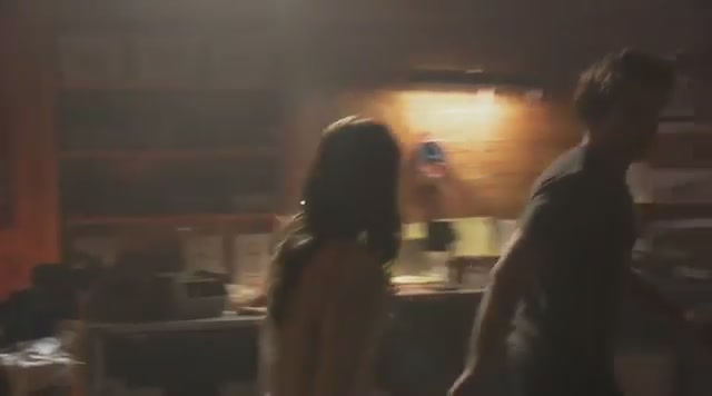 Ashley-Greene-dot-nl_TheApparition-Clip-BRoll0419.jpg