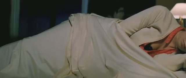 Ashley-Greene_dot_nl-TheApparition-Trailer0157.jpg