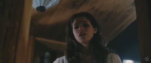 Ashley-Greene_dot_nl-TheApparition-Trailer0203.jpg