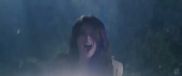Ashley-Greene_dot_nl-TheApparition-Trailer0205.jpg