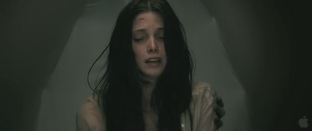Ashley-Greene_dot_nl-TheApparition-Trailer0255.jpg