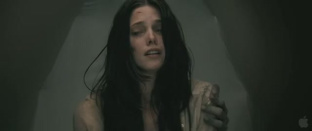 Ashley-Greene_dot_nl-TheApparition-Trailer0257.jpg