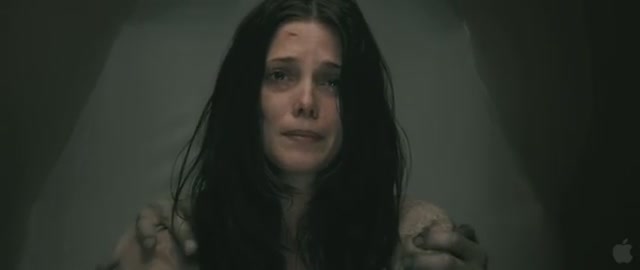 Ashley-Greene_dot_nl-TheApparition-Trailer0262.jpg