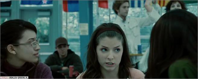 Ashley-Greene-dot-nl_TwilightCapture00016.jpg