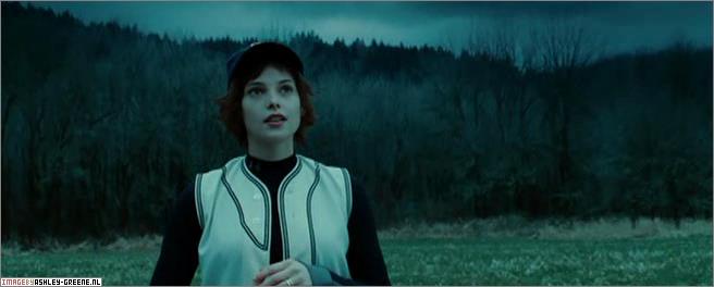 Ashley-Greene-dot-nl_TwilightCapture00152.jpg
