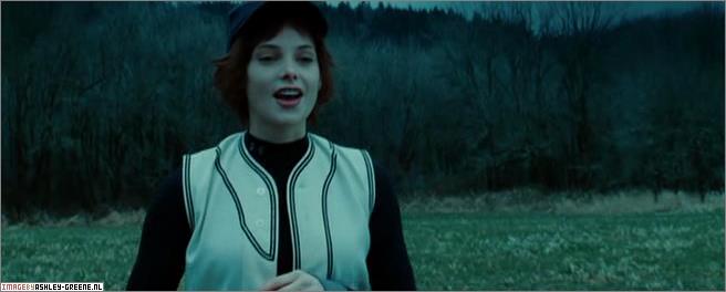 Ashley-Greene-dot-nl_TwilightCapture00154.jpg