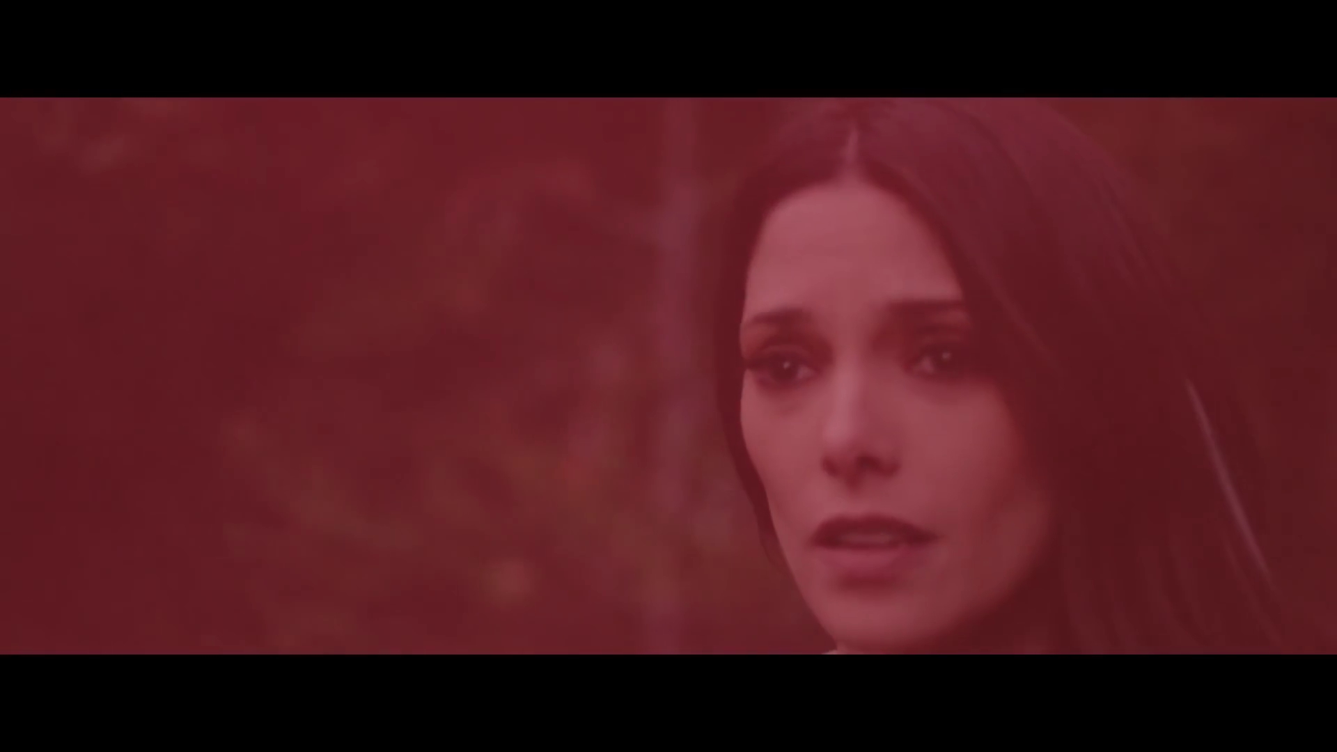 Ashley-Greene-nl_BANNERS-HolyGround0259.jpg