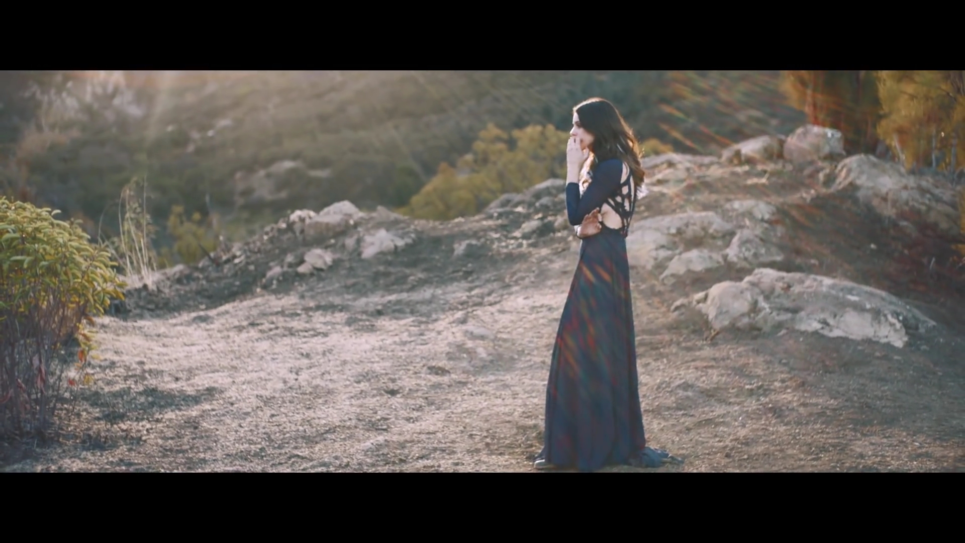 Ashley-Greene-nl_BANNERS-HolyGround0432.jpg