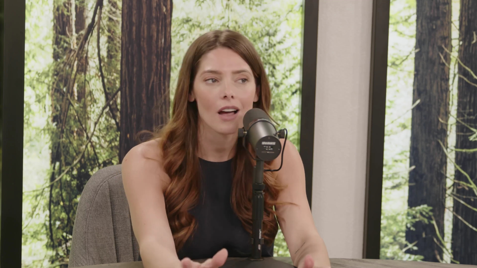 Ashley-Greene-dot-nl_TheTwilightEffect-trailer0027.jpg Ashley-Greene-dot-nl_TheTwilightEffect-trailer0027.jpg