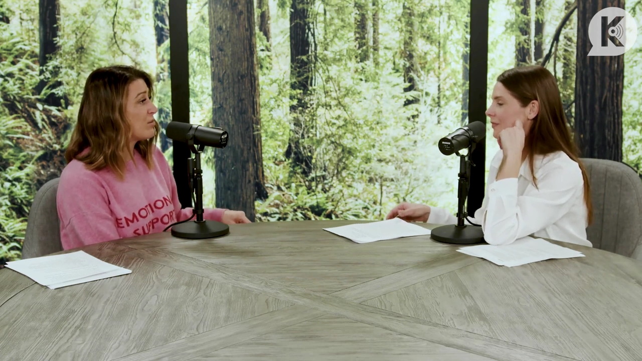 Ashley-Greene-dot-nl_TheTwilightEffect-Episode1TwilightRewatch-Part1of30981.jpg Ashley-Greene-dot-nl_TheTwilightEffect-Episode1TwilightRewatch-Part1of30981.jpg