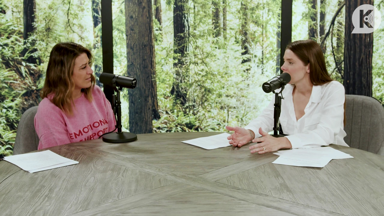 Ashley-Greene-dot-nl_TheTwilightEffect-Episode1TwilightRewatch-Part1of31119.jpg Ashley-Greene-dot-nl_TheTwilightEffect-Episode1TwilightRewatch-Part1of31119.jpg