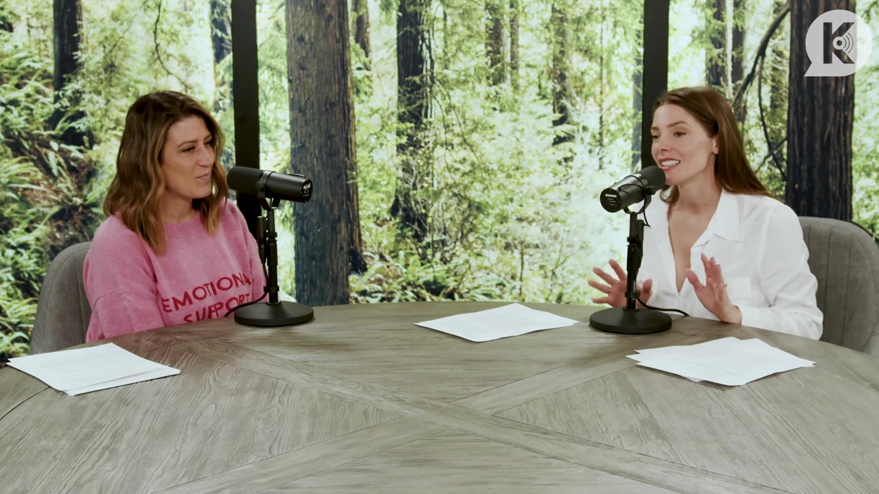 Ashley-Greene-dot-nl_TheTwilightEffect-Episode1TwilightRewatch-Part1of31129.jpg Ashley-Greene-dot-nl_TheTwilightEffect-Episode1TwilightRewatch-Part1of31129.jpg