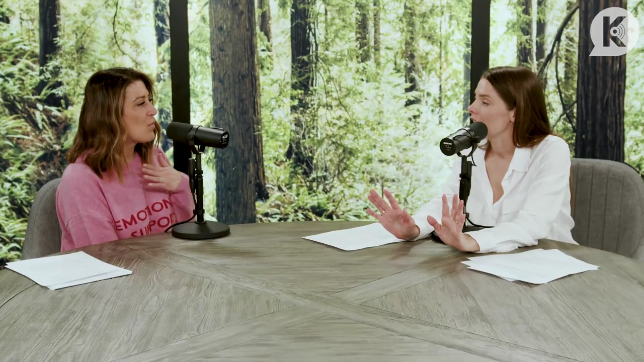 Ashley-Greene-dot-nl_TheTwilightEffect-Episode1TwilightRewatch-Part1of31159.jpg Ashley-Greene-dot-nl_TheTwilightEffect-Episode1TwilightRewatch-Part1of31159.jpg