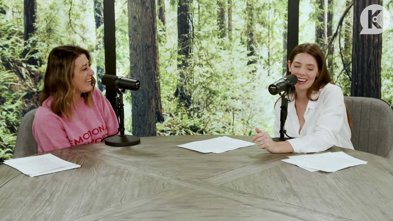 Ashley-Greene-dot-nl_TheTwilightEffect-Episode1TwilightRewatch-Part1of31399.jpg Ashley-Greene-dot-nl_TheTwilightEffect-Episode1TwilightRewatch-Part1of31399.jpg