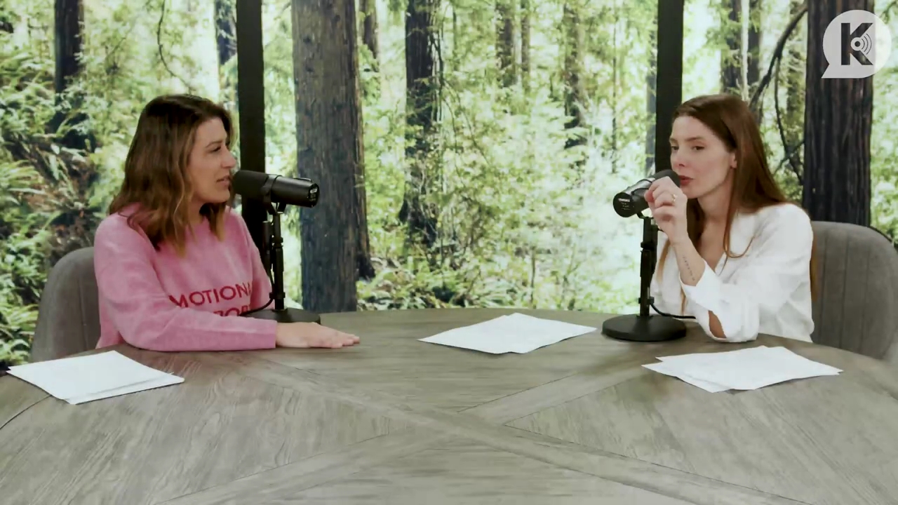 Ashley-Greene-dot-nl_TheTwilightEffect-Episode1TwilightRewatch-Part1of31649.jpg Ashley-Greene-dot-nl_TheTwilightEffect-Episode1TwilightRewatch-Part1of31649.jpg