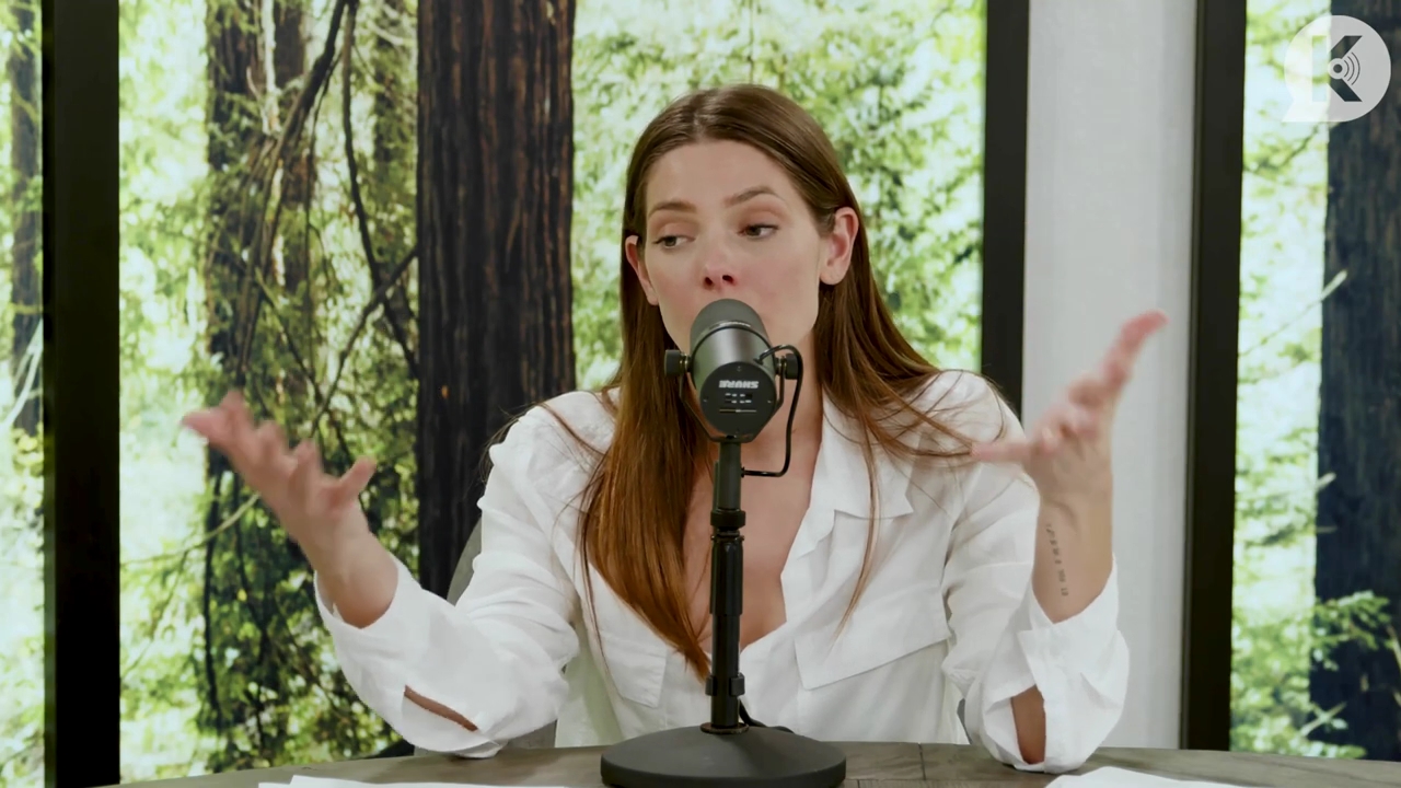 Ashley-Greene-dot-nl_TheTwilightEffect-Episode1TwilightRewatch-Part1of31970.jpg Ashley-Greene-dot-nl_TheTwilightEffect-Episode1TwilightRewatch-Part1of31970.jpg