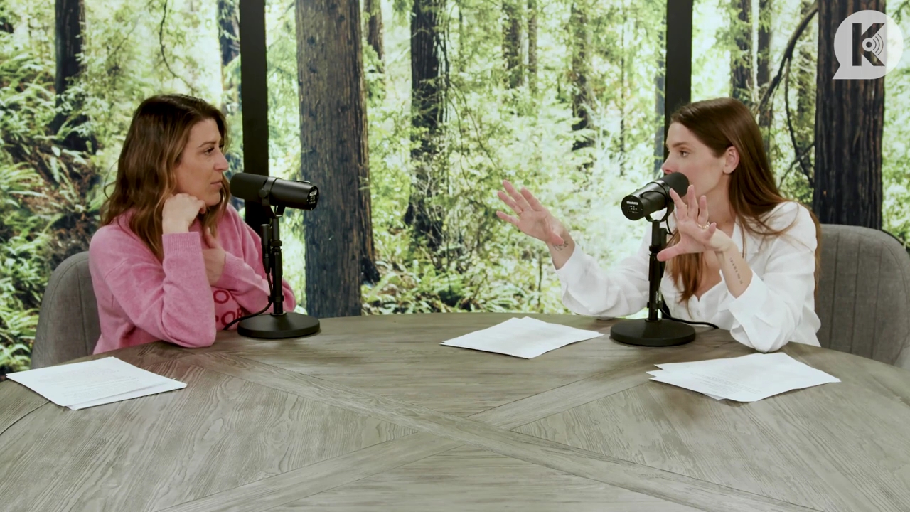 Ashley-Greene-dot-nl_TheTwilightEffect-Episode1TwilightRewatch-Part1of31980.jpg Ashley-Greene-dot-nl_TheTwilightEffect-Episode1TwilightRewatch-Part1of31980.jpg