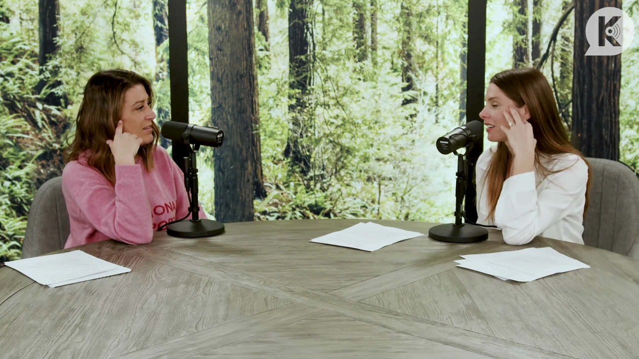 Ashley-Greene-dot-nl_TheTwilightEffect-Episode1TwilightRewatch-Part1of31987.jpg Ashley-Greene-dot-nl_TheTwilightEffect-Episode1TwilightRewatch-Part1of31987.jpg