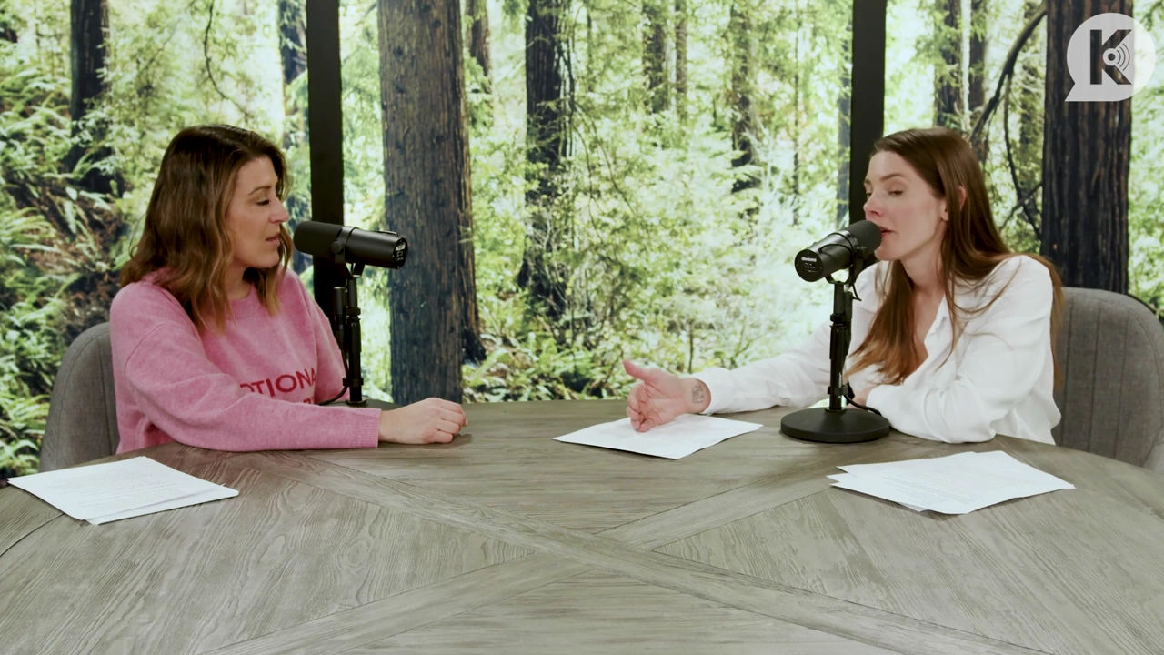 Ashley-Greene-dot-nl_TheTwilightEffect-Episode1TwilightRewatch-Part1of32055.jpg Ashley-Greene-dot-nl_TheTwilightEffect-Episode1TwilightRewatch-Part1of32055.jpg