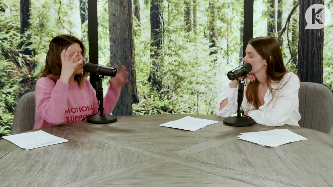 Ashley-Greene-dot-nl_TheTwilightEffect-Episode1TwilightRewatch-Part1of32099.jpg Ashley-Greene-dot-nl_TheTwilightEffect-Episode1TwilightRewatch-Part1of32099.jpg