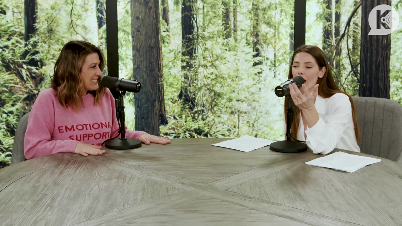 Ashley-Greene-dot-nl_TheTwilightEffect-Episode1TwilightRewatch-Part1of32128.jpg Ashley-Greene-dot-nl_TheTwilightEffect-Episode1TwilightRewatch-Part1of32128.jpg