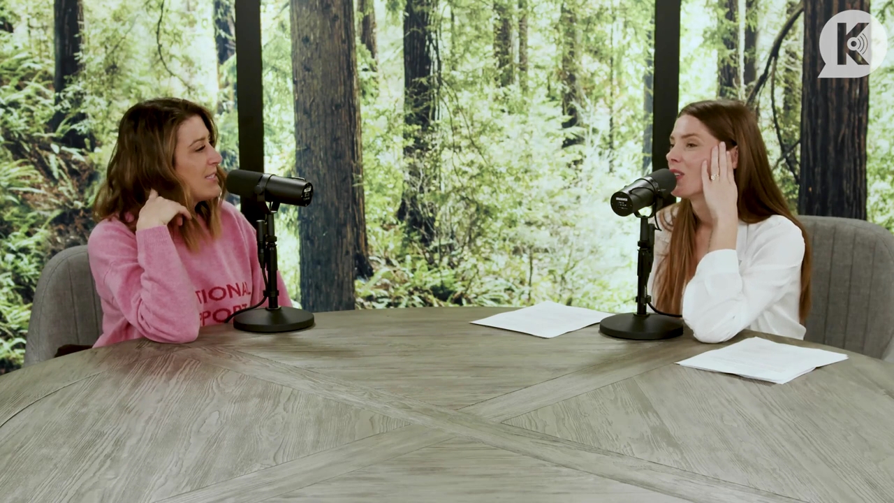 Ashley-Greene-dot-nl_TheTwilightEffect-Episode1TwilightRewatch-Part1of32168.jpg Ashley-Greene-dot-nl_TheTwilightEffect-Episode1TwilightRewatch-Part1of32168.jpg