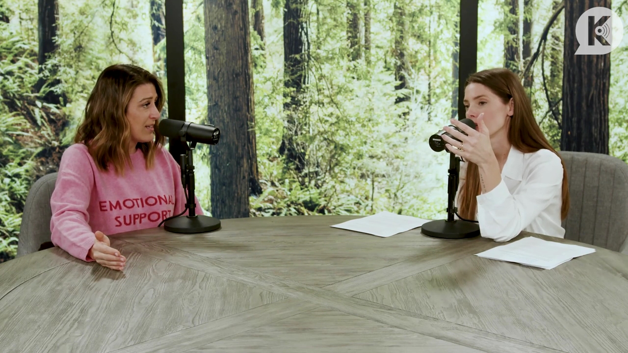 Ashley-Greene-dot-nl_TheTwilightEffect-Episode1TwilightRewatch-Part1of32175.jpg Ashley-Greene-dot-nl_TheTwilightEffect-Episode1TwilightRewatch-Part1of32175.jpg