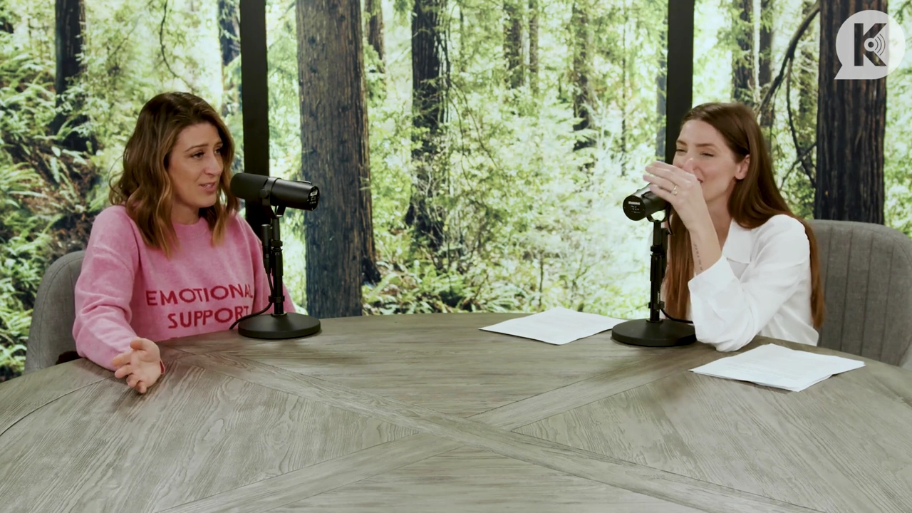 Ashley-Greene-dot-nl_TheTwilightEffect-Episode1TwilightRewatch-Part1of32178.jpg Ashley-Greene-dot-nl_TheTwilightEffect-Episode1TwilightRewatch-Part1of32178.jpg