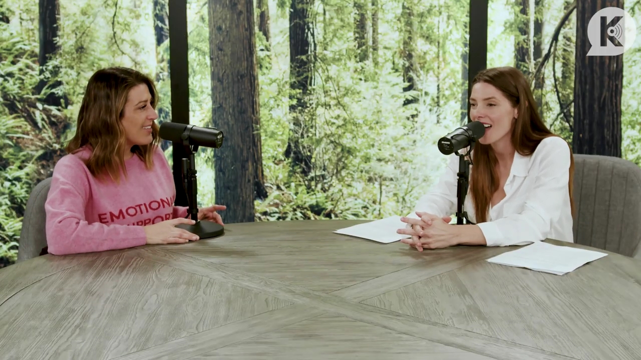 Ashley-Greene-dot-nl_TheTwilightEffect-Episode1TwilightRewatch-Part1of32342.jpg Ashley-Greene-dot-nl_TheTwilightEffect-Episode1TwilightRewatch-Part1of32342.jpg