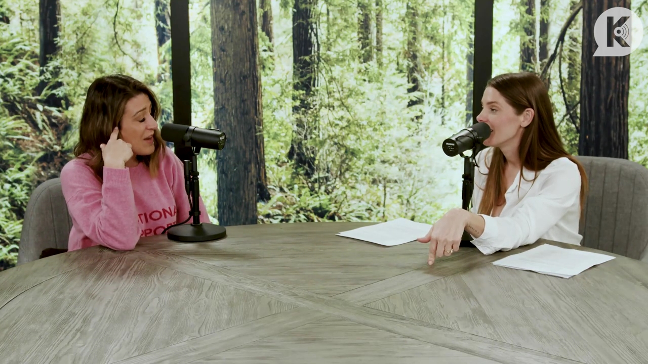 Ashley-Greene-dot-nl_TheTwilightEffect-Episode1TwilightRewatch-Part1of32435.jpg Ashley-Greene-dot-nl_TheTwilightEffect-Episode1TwilightRewatch-Part1of32435.jpg