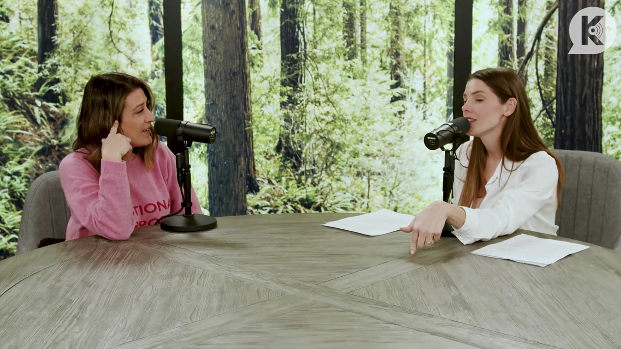 Ashley-Greene-dot-nl_TheTwilightEffect-Episode1TwilightRewatch-Part1of32436.jpg Ashley-Greene-dot-nl_TheTwilightEffect-Episode1TwilightRewatch-Part1of32436.jpg