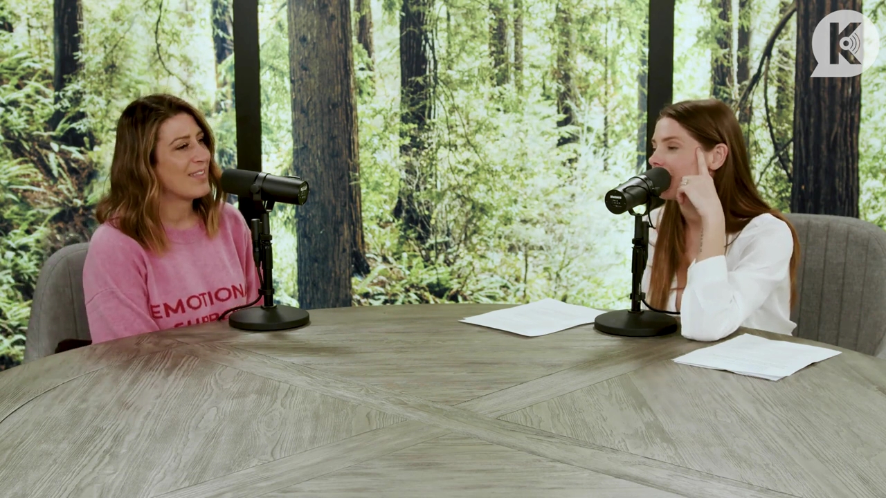 Ashley-Greene-dot-nl_TheTwilightEffect-Episode1TwilightRewatch-Part1of32512.jpg Ashley-Greene-dot-nl_TheTwilightEffect-Episode1TwilightRewatch-Part1of32512.jpg