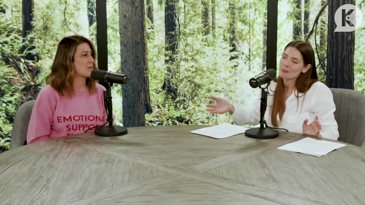 Ashley-Greene-dot-nl_TheTwilightEffect-Episode1TwilightRewatch-Part1of32518.jpg Ashley-Greene-dot-nl_TheTwilightEffect-Episode1TwilightRewatch-Part1of32518.jpg