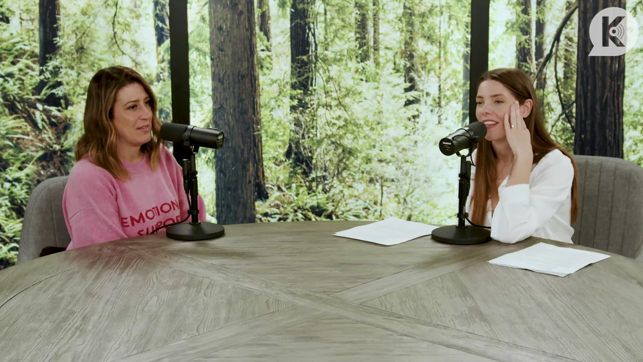 Ashley-Greene-dot-nl_TheTwilightEffect-Episode1TwilightRewatch-Part1of32539.jpg Ashley-Greene-dot-nl_TheTwilightEffect-Episode1TwilightRewatch-Part1of32539.jpg