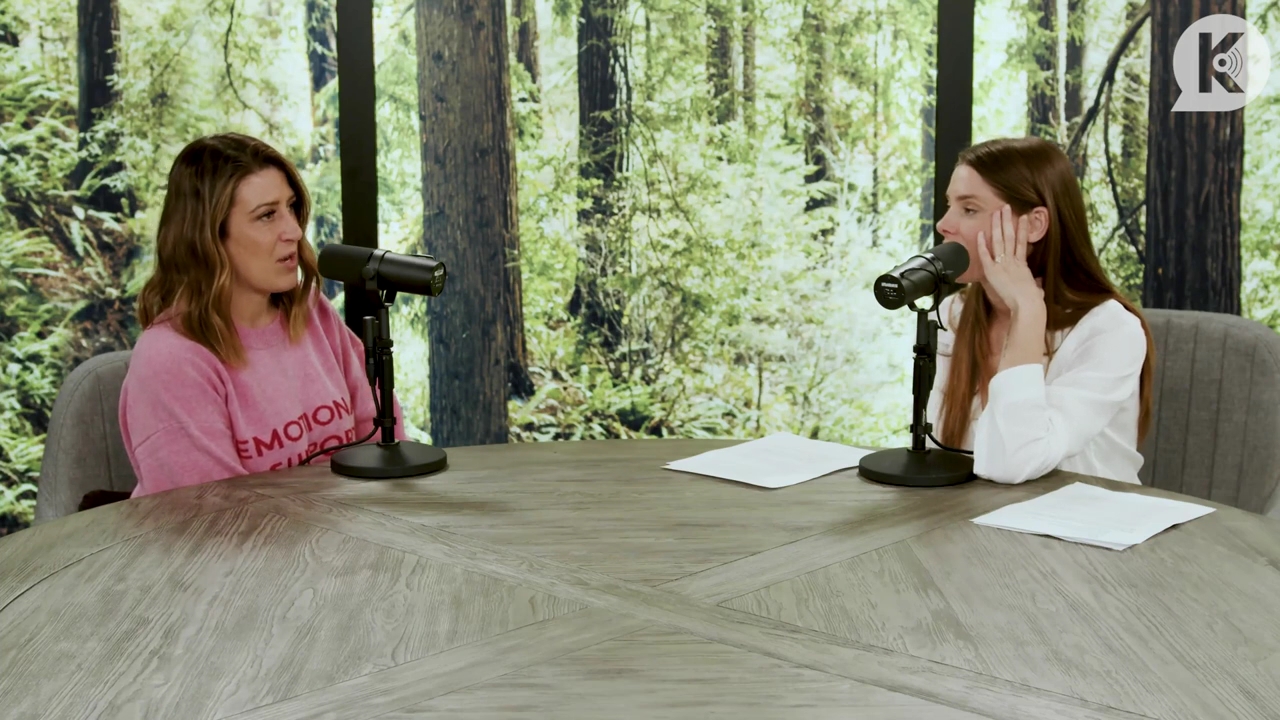 Ashley-Greene-dot-nl_TheTwilightEffect-Episode1TwilightRewatch-Part1of32540.jpg Ashley-Greene-dot-nl_TheTwilightEffect-Episode1TwilightRewatch-Part1of32540.jpg