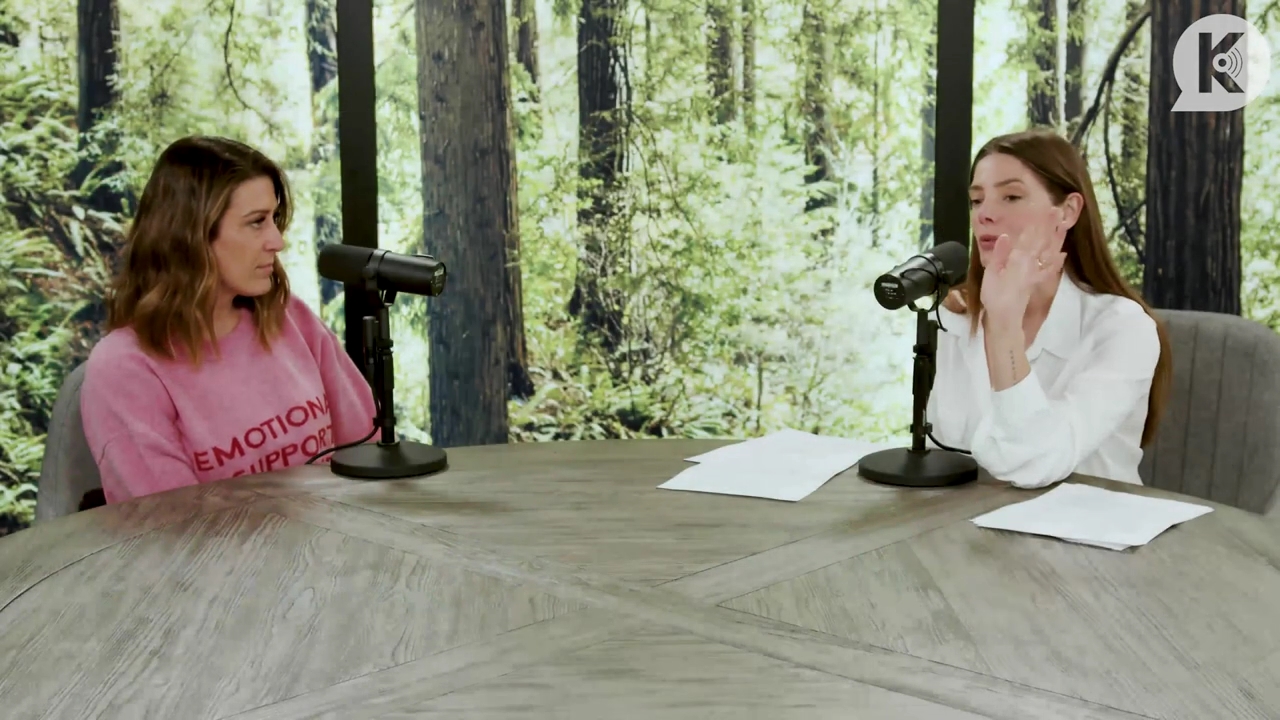 Ashley-Greene-dot-nl_TheTwilightEffect-Episode1TwilightRewatch-Part1of32688.jpg Ashley-Greene-dot-nl_TheTwilightEffect-Episode1TwilightRewatch-Part1of32688.jpg