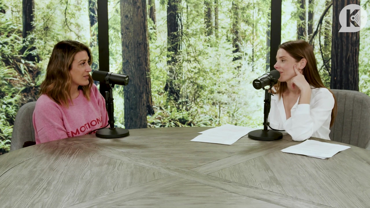 Ashley-Greene-dot-nl_TheTwilightEffect-Episode1TwilightRewatch-Part1of32723.jpg Ashley-Greene-dot-nl_TheTwilightEffect-Episode1TwilightRewatch-Part1of32723.jpg