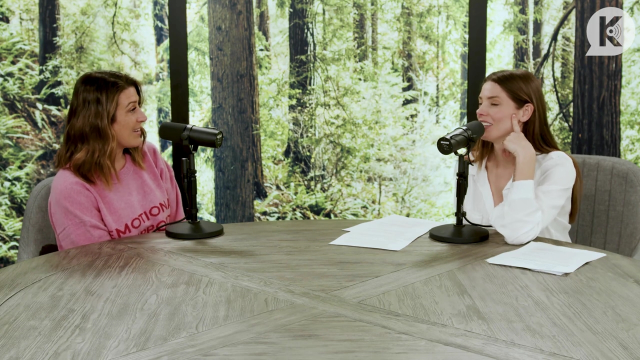 Ashley-Greene-dot-nl_TheTwilightEffect-Episode1TwilightRewatch-Part1of32725.jpg Ashley-Greene-dot-nl_TheTwilightEffect-Episode1TwilightRewatch-Part1of32725.jpg